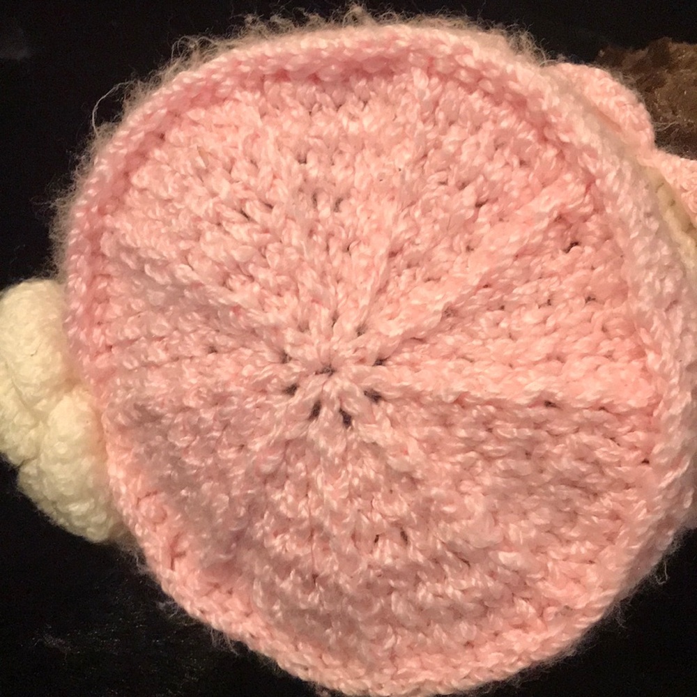 Hat - Picture 2 of 12